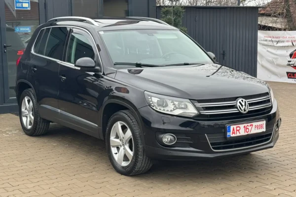 Volkswagen Tiguan 4Motion 2.0 TDI 140 CP Automată 2014 – SUV Compact 4×4 & Premium – Garanție 12 Luni – CLS Aut