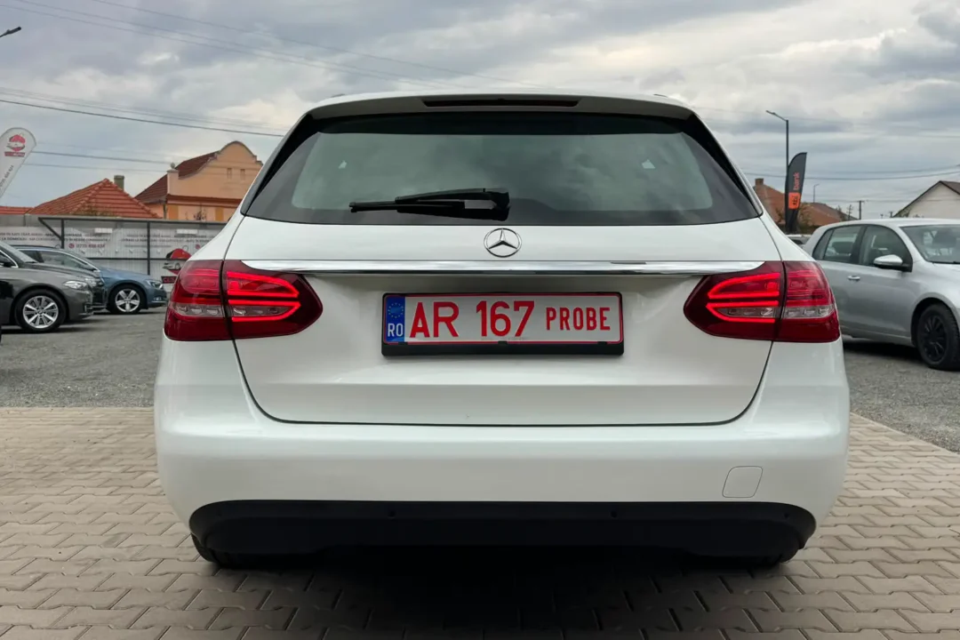 Mercedes‑Benz C 200d 136 CP 2016 – Premium, Elegant & Verificat